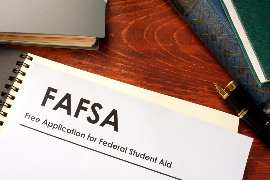 Problem with New FAFSA Rollout Delays Financial Aid Offers