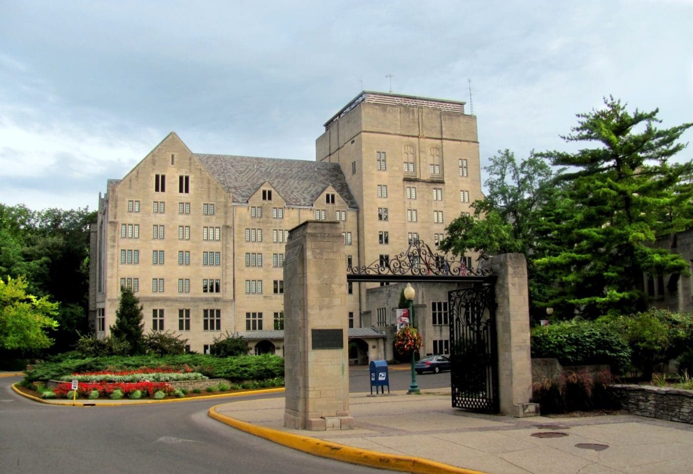 Indiana University Admissions & Application Counseling Empowerly