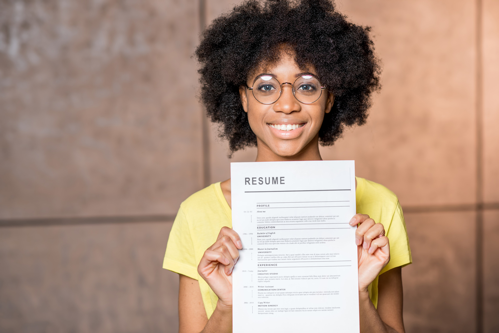 How to Create a Student Resume for Scholarships