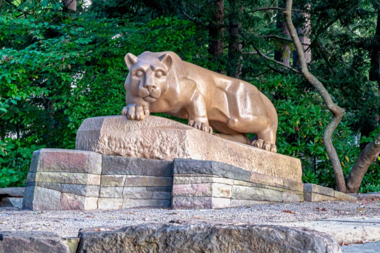 penn state lion statue