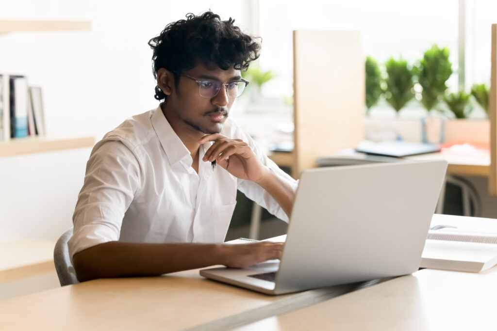 Student emailing a college admissions officer about applications